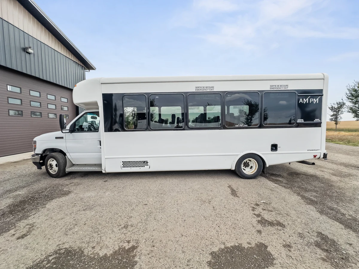 24 passenger shuttle bus exterior