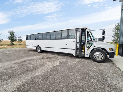 40 passenger shuttle bus exterior